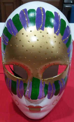 PAINTED PLASTIC MASK - GOLD LIPS