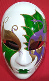 PAINTED PLASTIC MASK - GREEN LIPS