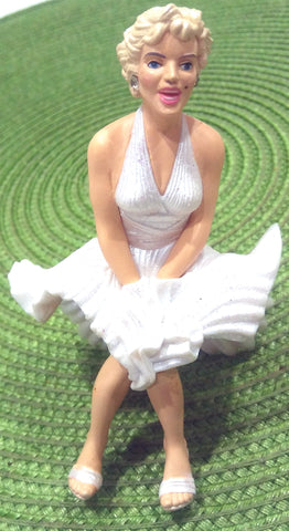 MARILYN MONROE 7 YEAR ITCH ORNAMENT