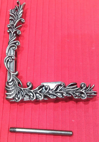 METAL HOLDER AND STAND - MEDIUM