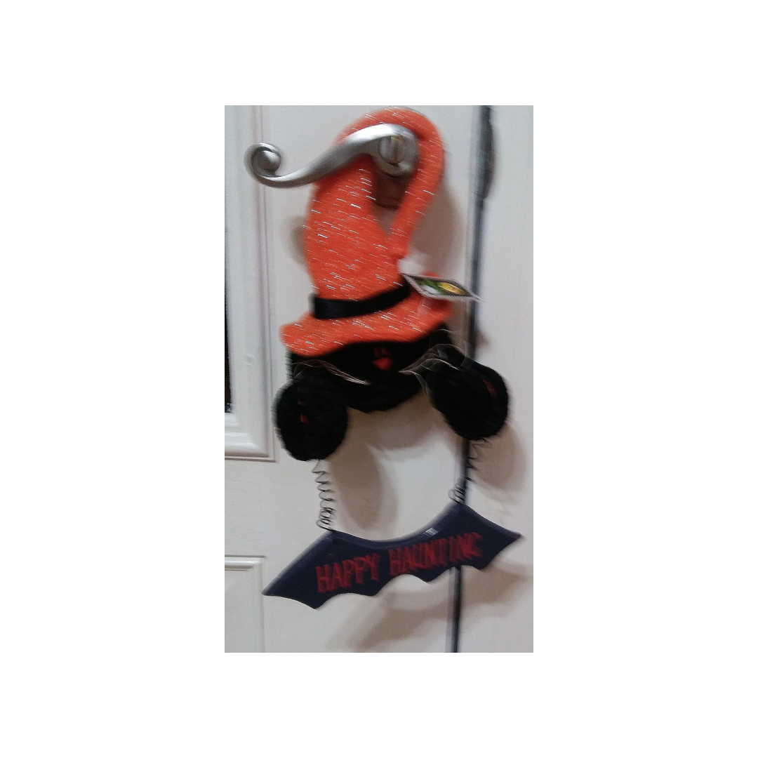 BLACK CAT WITH ORANGE HAT DOOR HANGER