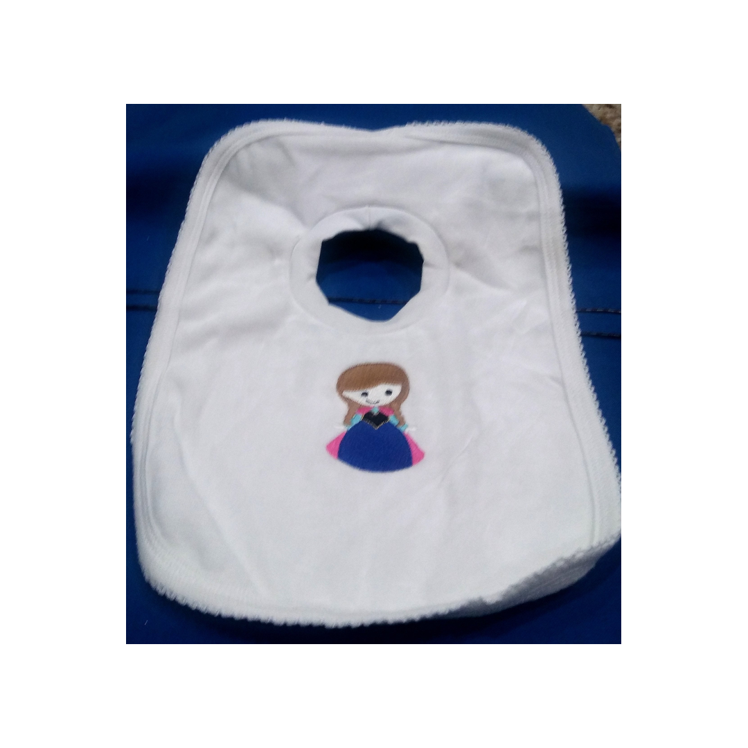 CUTE LITTLE BRUNETTE PULL OVER BIB