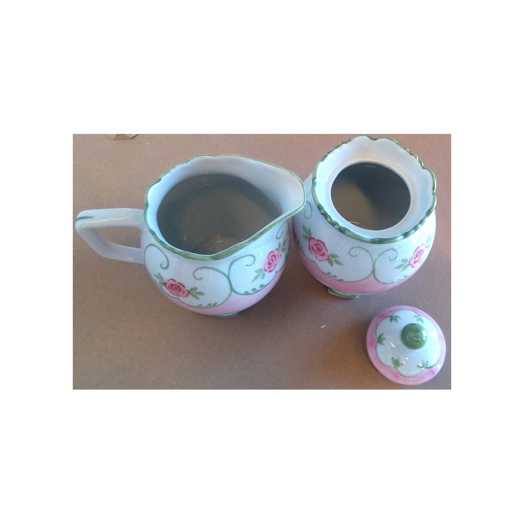 ELOISE CREAM AND SUGAR SET