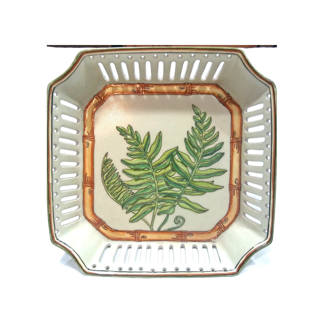 FERN DECORATIVE PLATES