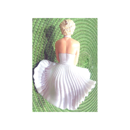 MARILYN MONROE 7 YEAR ITCH ORNAMENT