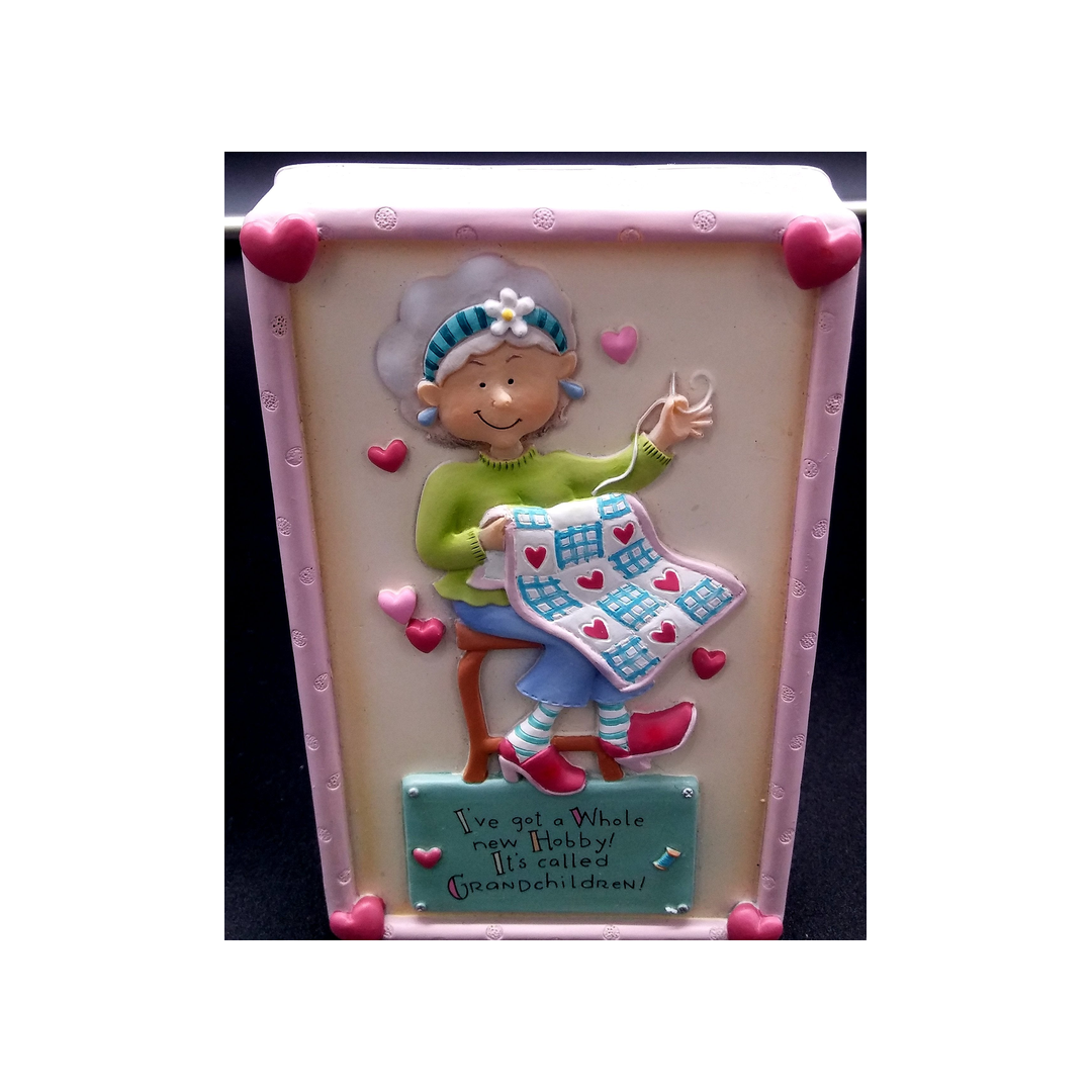 NEW HOBBY GRANDCHILDREN RESIN PLAQUE