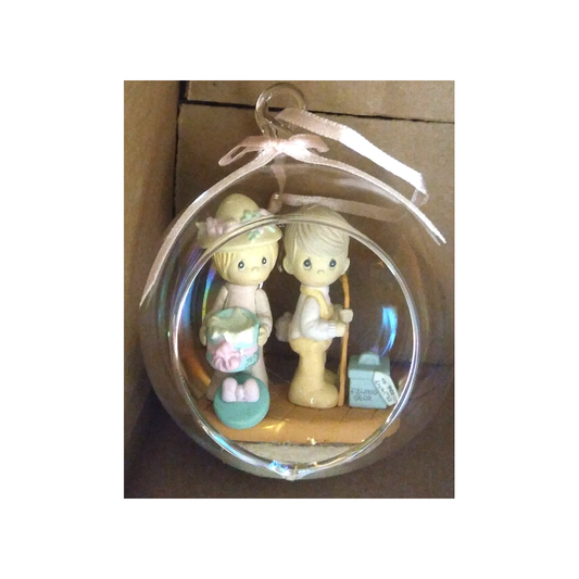 PRECIOUS MOMENTS MERRY DREAMS ORNAMENT