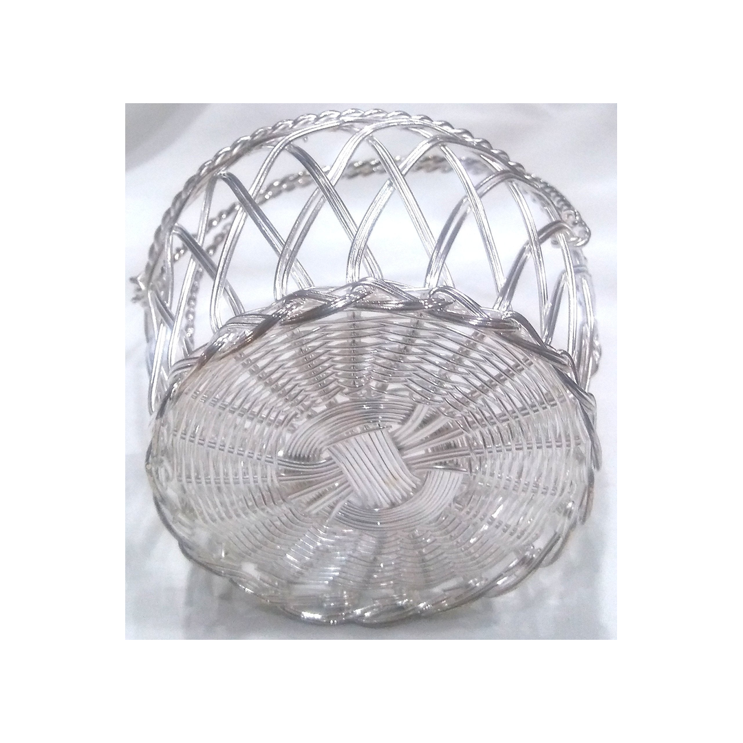 SMALL SILVER PLATED BASKET